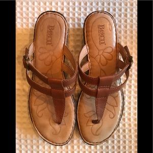 Born Open Toe wedge Sandals